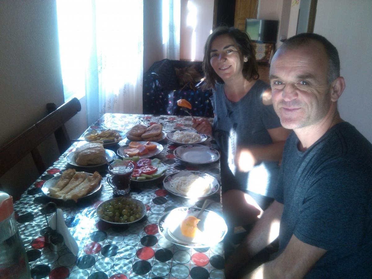 Guest House In Zhabeshi Lali מראה חיצוני תמונה